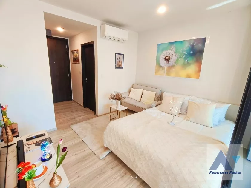 6  1 br Condominium For Rent in Ratchadapisek ,Bangkok MRT Sutthisan at XT Huaikhwang  AA38729