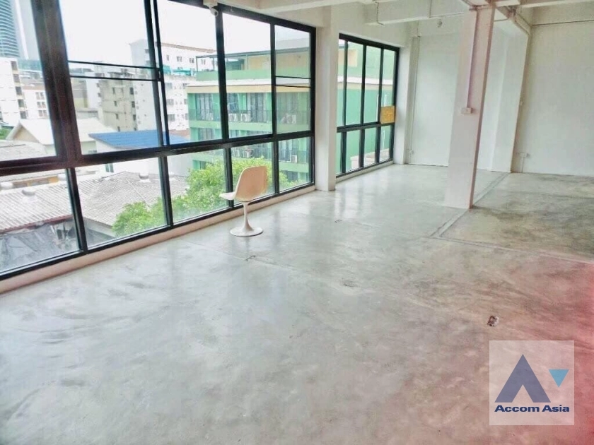  2  Building for rent and sale in Ratchadaphisek ,Bangkok MRT Thailand Cultural Center AA38741