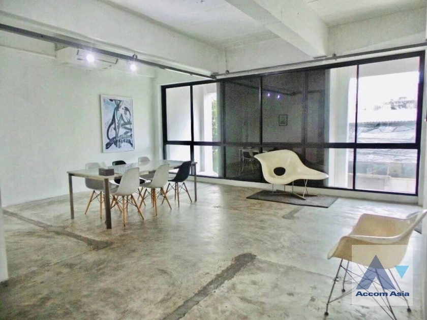 4  Building for rent and sale in Ratchadaphisek ,Bangkok MRT Thailand Cultural Center AA38741