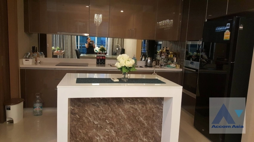 6  3 br Condominium For Rent in Rama 3 ,Bangkok BTS Saphan Taksin at Menam Residences AA38749