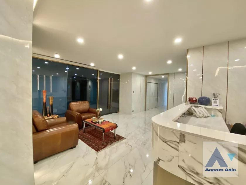  1  Office Space For Rent in Sukhumvit ,Bangkok BTS Asok - MRT Sukhumvit at Ocean Tower 2 AA38765
