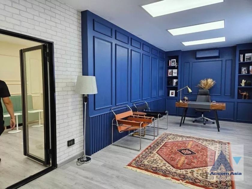 6  House For Rent in Pattanakarn ,Bangkok  AA38767