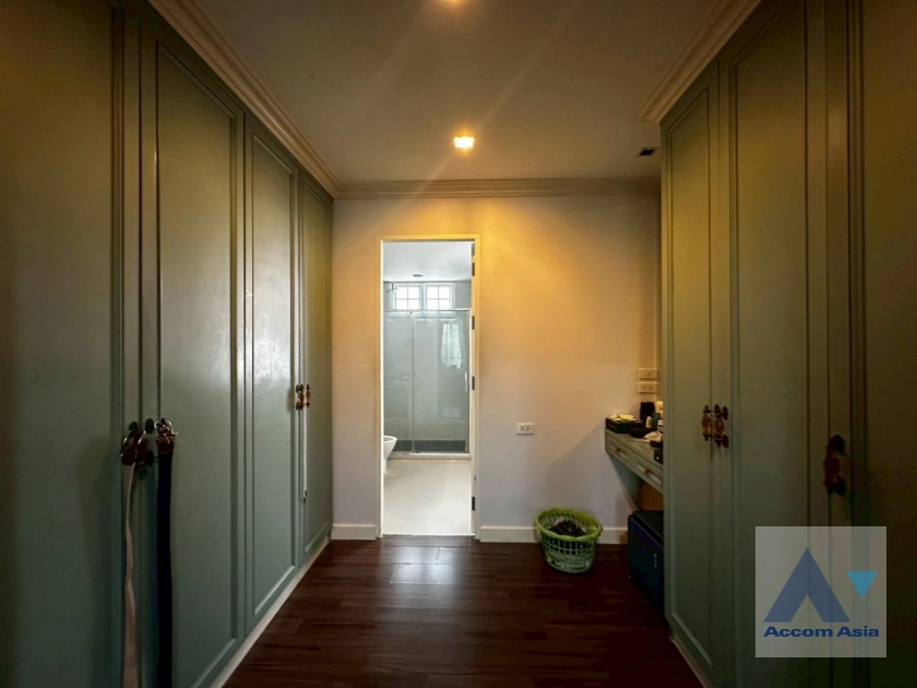 16  4 br Townhouse For Sale in Sukhumvit ,Bangkok BTS On Nut at Garden Square Sukhumvit 77 AA38771