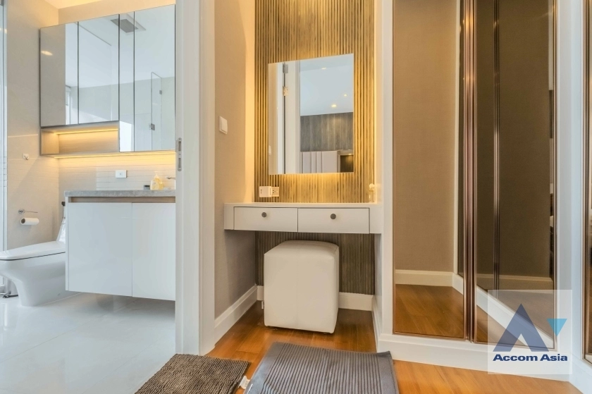 16  2 br Condominium for rent and sale in Ploenchit ,Bangkok BTS Chitlom at Q Langsuan  AA38772