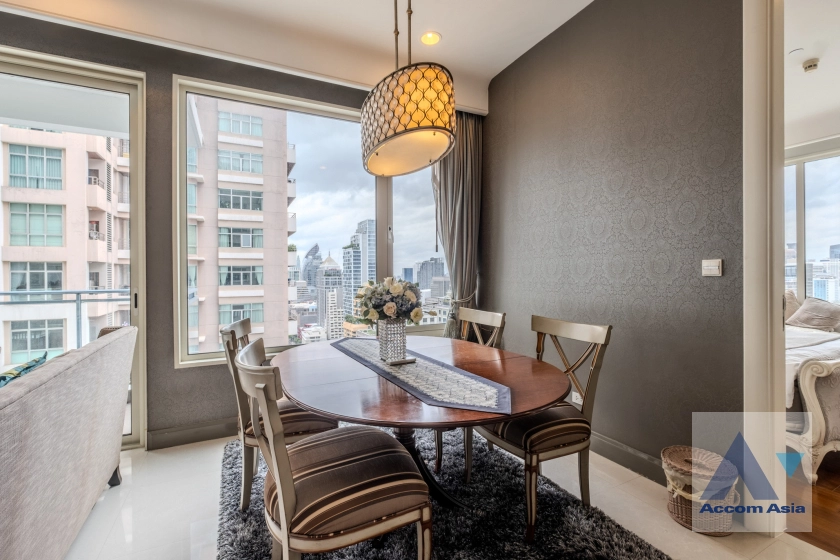 unit 2 Bedrooms  Condominium For Rent & Sale in Ploenchit, Bangkok  near BTS Chitlom (AA38791)