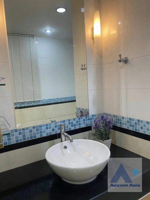 8  3 br Condominium For Rent in Sukhumvit ,Bangkok BTS Asok - MRT Sukhumvit at CitiSmart Sukhumvit 18 AA38796