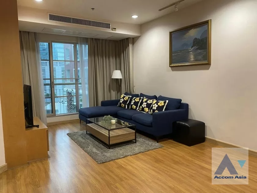 Fully Furnished, Big Balcony |  3 Bedrooms  Condominium For Rent in Sukhumvit, Bangkok  near BTS Asok - MRT Sukhumvit (AA38796)