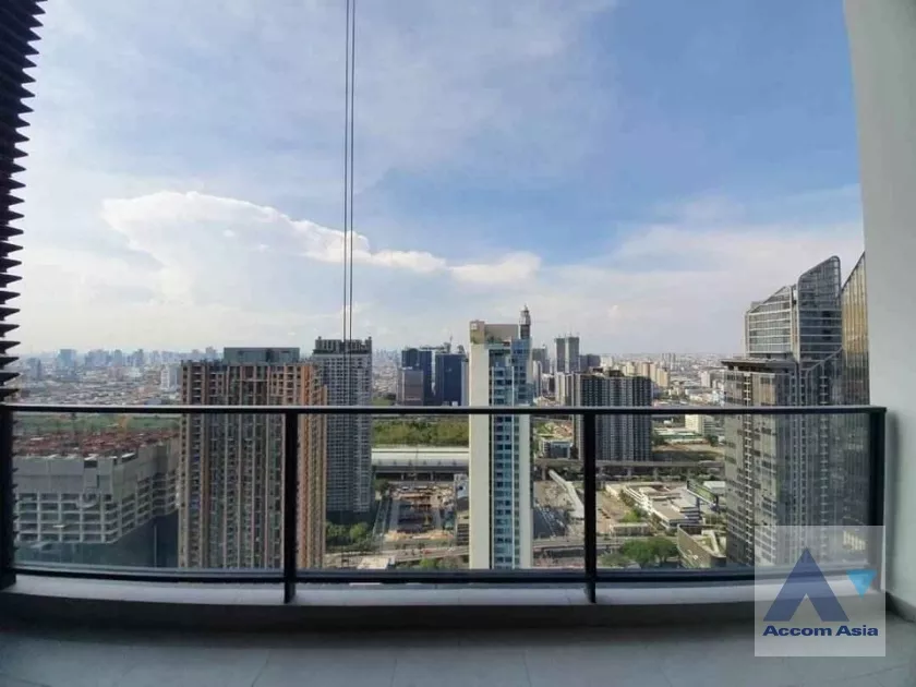 Penthouse |  3 Bedrooms  Condominium For Rent & Sale in Sukhumvit, Bangkok  near MRT Phetchaburi (AA38801)