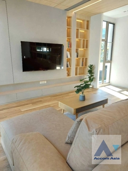 12  3 br House for rent and sale in Latkrabang ,Bangkok ARL Ban Thap Chang at VIVE Rama 9 AA38807