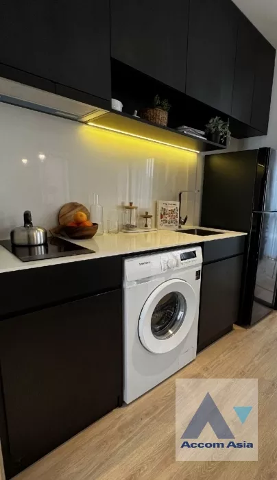 8  2 br Condominium For Sale in Ratchadaphisek ,Bangkok  at Nue District R9 AA38813