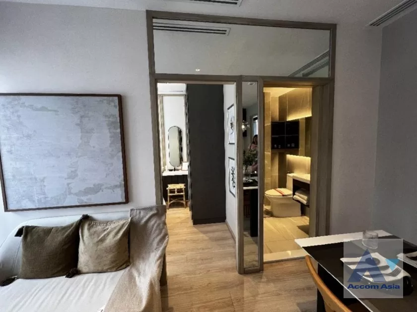 5  2 br Condominium For Sale in Ratchadaphisek ,Bangkok  at Nue District R9 AA38813