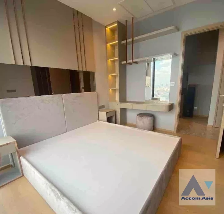 unit 2 Bedrooms  Condominium For Rent in Ratchadaphisek, Bangkok  near MRT Rama 9 (AA38819)