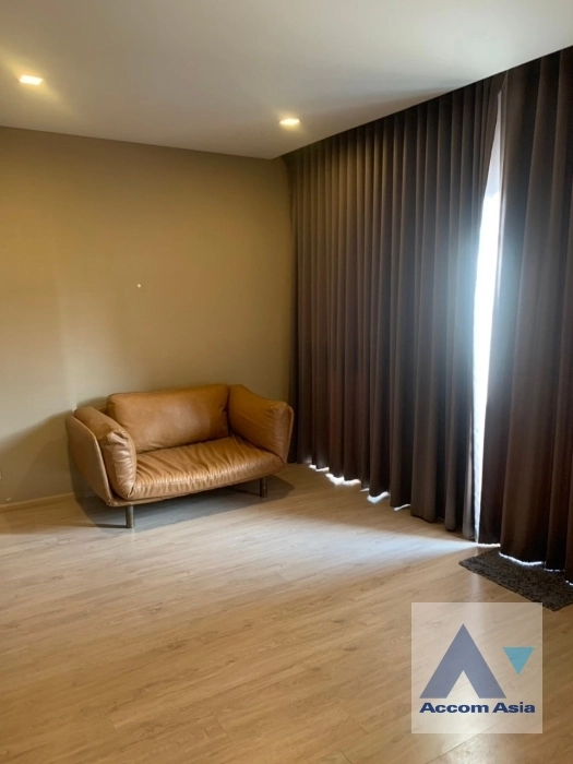 5  3 br Townhouse For Sale in Pattanakarn ,Bangkok ARL Ramkhamhaeng at Arden Pattanakarn AA38828