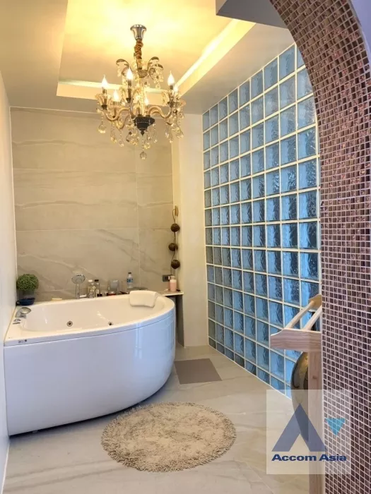 20  3 br Townhouse For Sale in Ratchadaphisek ,Bangkok  at B Square Rama 9 AA38832