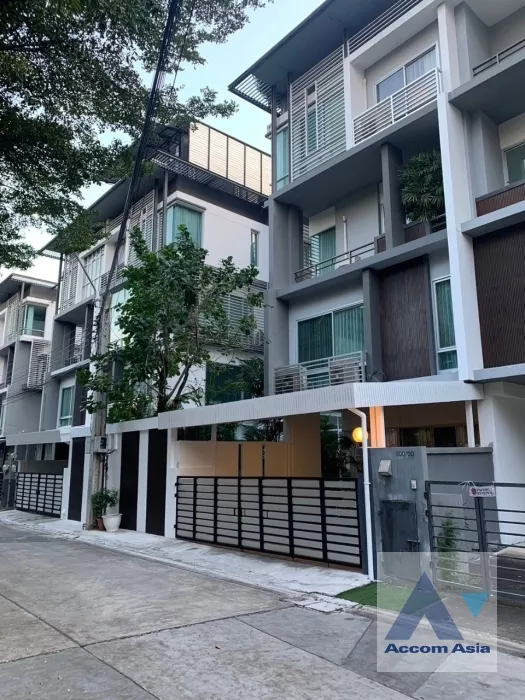 27  3 br Townhouse For Sale in Ratchadaphisek ,Bangkok  at B Square Rama 9 AA38832