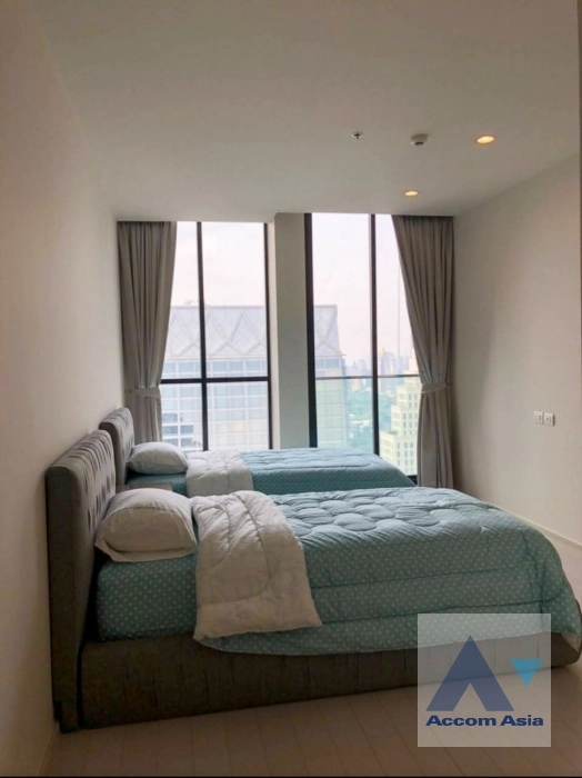 7  2 br Condominium For Sale in Ploenchit ,Bangkok BTS Ploenchit at Noble Ploenchit AA38834