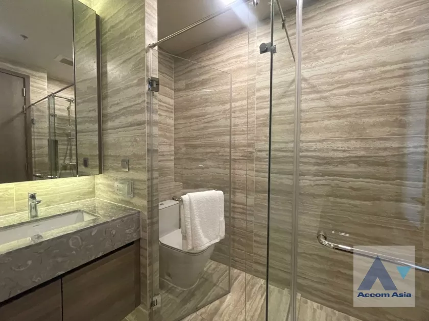 unit 2 Bedrooms  Condominium For Rent in Sukhumvit, Bangkok  near BTS Asok - MRT Sukhumvit (AA38836)