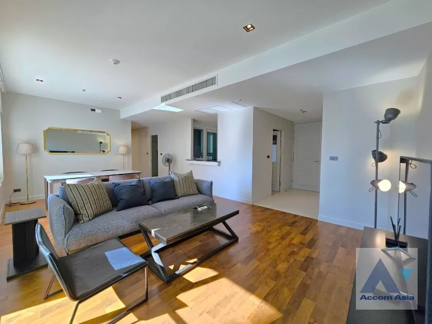 unit 2 Bedrooms  Condominium For Rent in Sukhumvit, Bangkok  (AA38838)