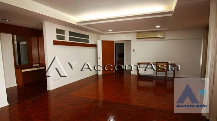 unitPet friendly |  3 Bedrooms  Apartment For Rent & Sale in Sukhumvit, Bangkok  near BTS Phrom Phong (AA38839)