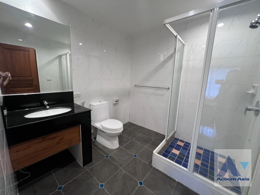 20  3 br Apartment For Rent in Sukhumvit ,Bangkok BTS Phrom Phong at Good maintained AA38842