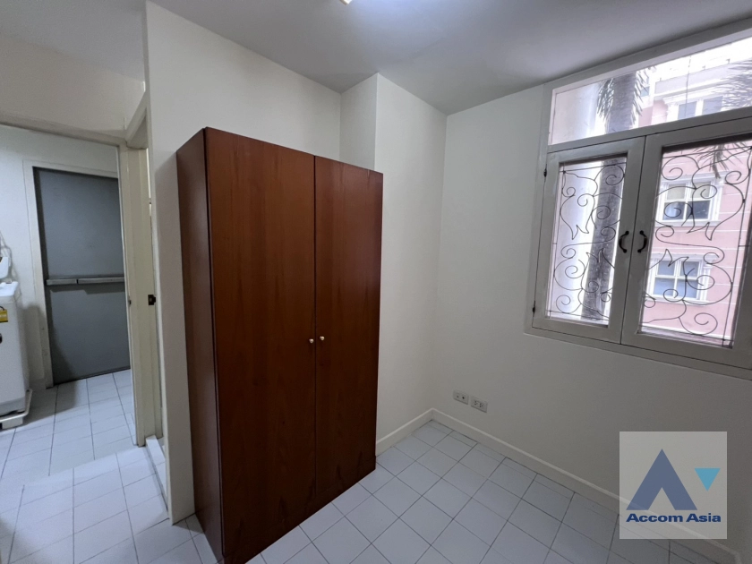 15  3 br Apartment For Rent in Sukhumvit ,Bangkok BTS Phrom Phong at Good maintained AA38842