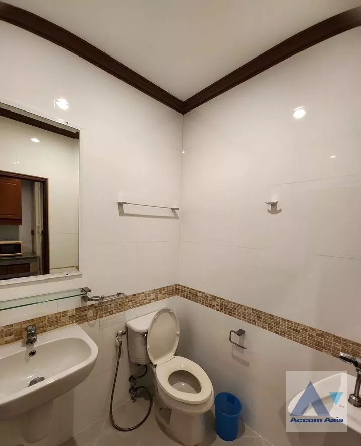 13  2 br Townhouse For Rent in sukhumvit ,Bangkok BTS Thong Lo AA38843