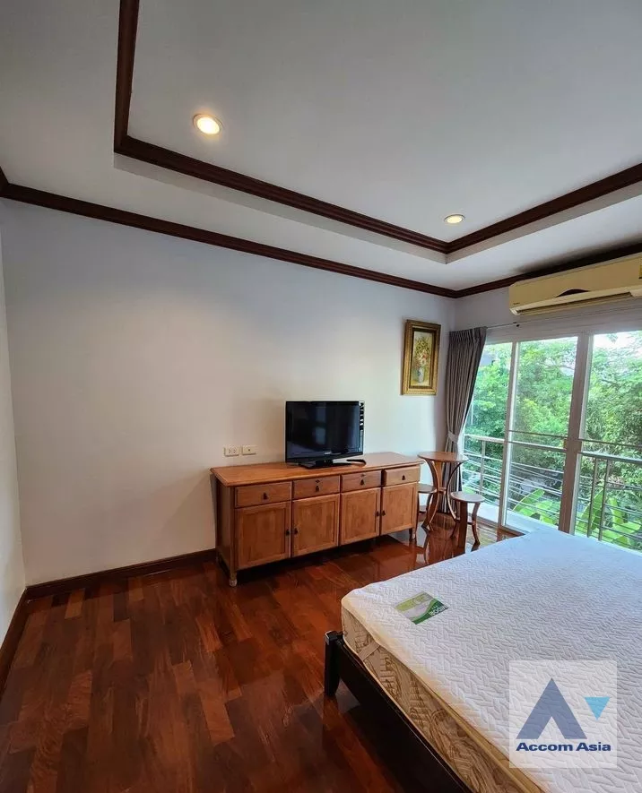 9  2 br Townhouse For Rent in sukhumvit ,Bangkok BTS Thong Lo AA38843