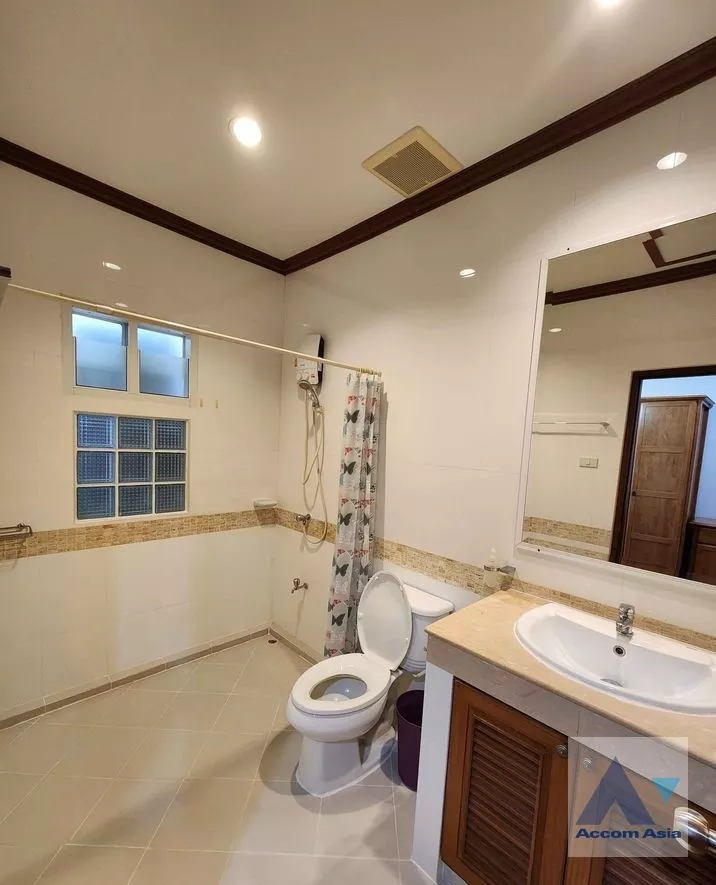 12  2 br Townhouse For Rent in sukhumvit ,Bangkok BTS Thong Lo AA38843