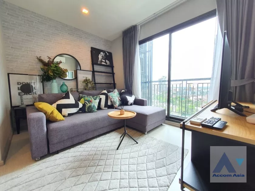 Rhythm Sukhumvit 36-38 Condominium  1 Bedroom for Sale & Rent BTS Thong Lo in Sukhumvit Bangkok