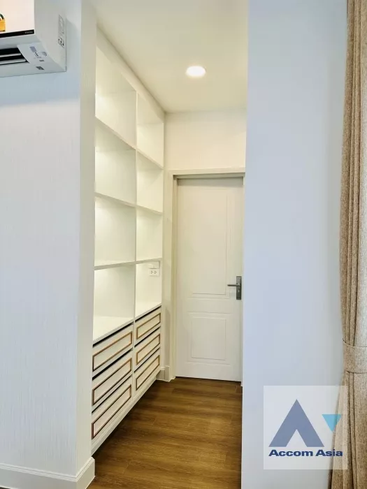 13  4 br House for rent and sale in Latkrabang ,Bangkok ARL Ban Thap Chang at Nantawan Rama 9 New Krungthepkreetha AA38853