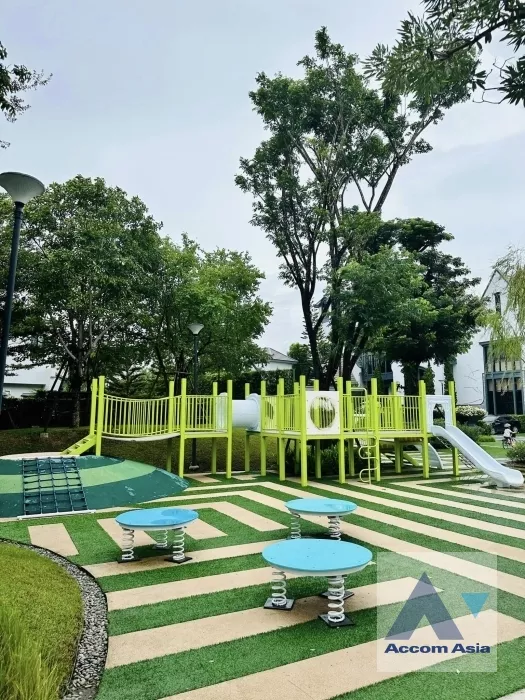 24  4 br House for rent and sale in Latkrabang ,Bangkok ARL Ban Thap Chang at Nantawan Rama 9 New Krungthepkreetha AA38853