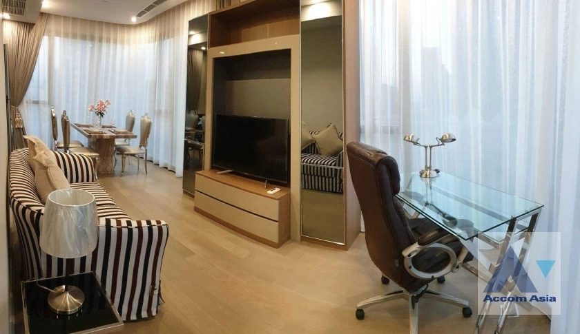 unit 2 Bedrooms  Condominium For Rent in Sukhumvit, Bangkok  near BTS Asok - MRT Sukhumvit (AA38855)