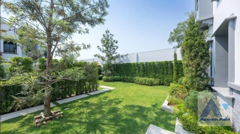 24  4 br House for rent and sale in Latkrabang ,Bangkok ARL Ban Thap Chang at Nantawan Rama 9 New Krungthepkreetha AA38862