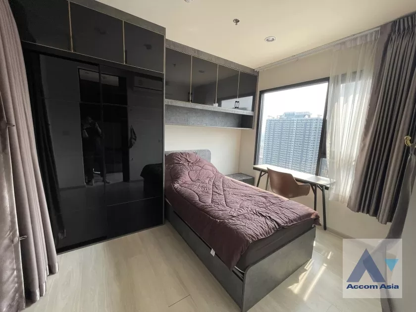 8  2 br Condominium For Rent in Ratchadapisek ,Bangkok BTS Asok at Life Asoke AA38867