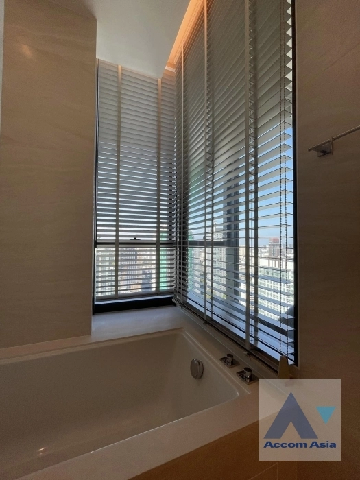 16  3 br Condominium For Rent in Sukhumvit ,Bangkok BTS Thong Lo at The Strand Thonglor AA38883