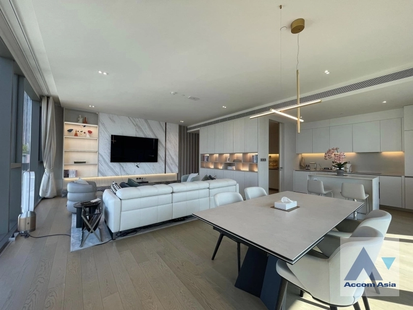 unit 3 Bedrooms  Condominium For Rent in Sukhumvit, Bangkok  near BTS Thong Lo (AA38883)