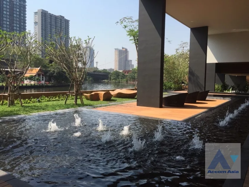  2 Bedrooms  Condominium For Rent in Sukhumvit, Bangkok  near BTS On Nut (AA38885)