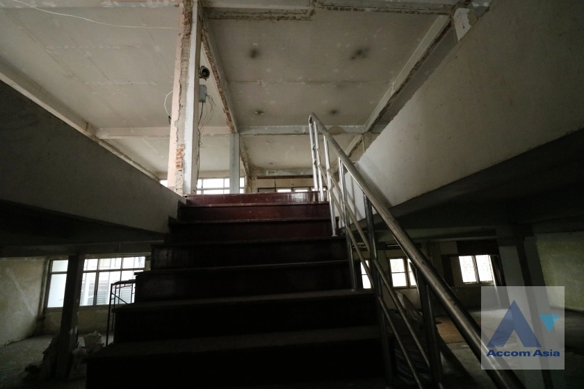 6  Building For Rent in Sukhumvit ,Bangkok BTS Phra khanong AA38886