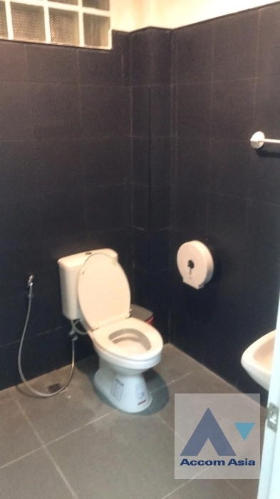 13  Building For Rent in Sukhumvit ,Bangkok BTS Phra khanong AA38886