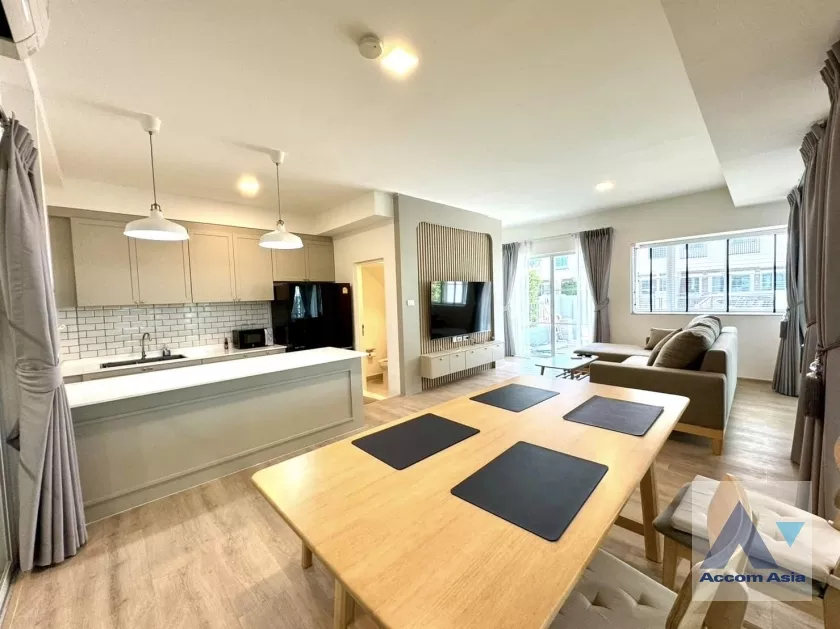 5  3 br Townhouse for rent and sale in Pattanakarn ,Bangkok BTS Udomsuk at Indy Bangna – Ramkhamhaeng 2 AA38887