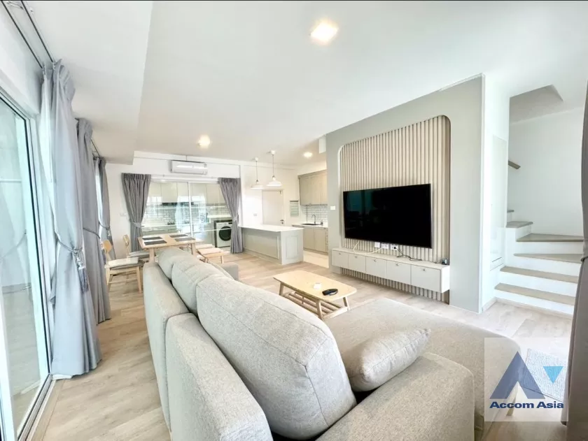  1  3 br Townhouse for rent and sale in Pattanakarn ,Bangkok BTS Udomsuk at Indy Bangna – Ramkhamhaeng 2 AA38887