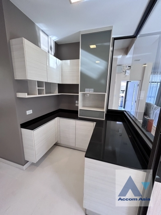 8  4 br House for rent and sale in Pattanakarn ,Bangkok ARL Ban Thap Chang at Manthana Onnut–Wongwaen 4 AA38888