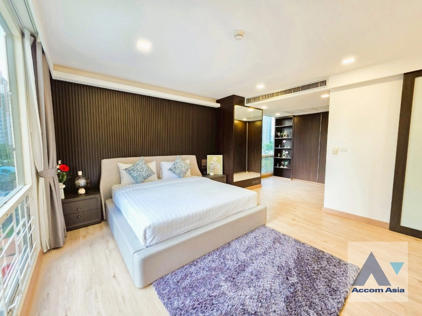 10  2 br Condominium For Rent in Ploenchit ,Bangkok BTS Chitlom at Somkid Gardens AA38889