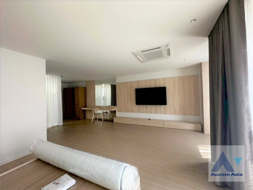26  6 br House for rent and sale in Sukhumvit ,Bangkok BTS Ekkamai AA38892