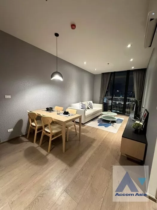 unit 2 Bedrooms  Condominium For Rent in Sukhumvit, Bangkok  near BTS Phrom Phong (AA38893)