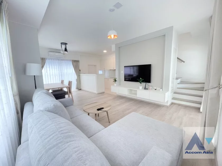  1  3 br Townhouse For Rent in Pattanakarn ,Bangkok BTS Udomsuk at Indy Bangna – Ramkhamhaeng 2 AA38898