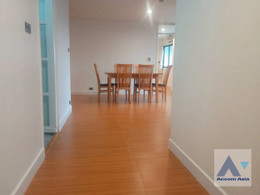 unit 3 Bedrooms  Condominium For Rent & Sale in Sukhumvit, Bangkok  near BTS Asok - MRT Sukhumvit (AA38902)