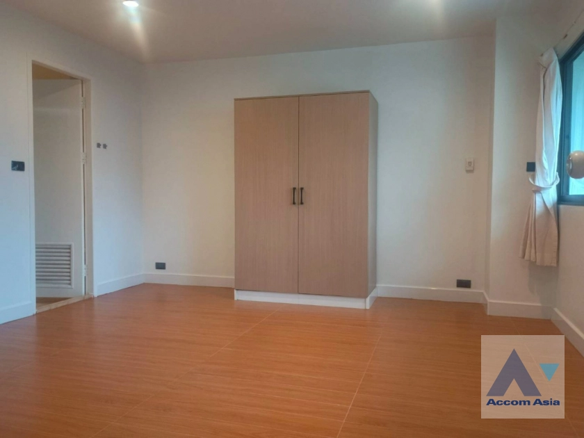 10  3 br Condominium for rent and sale in Sukhumvit ,Bangkok BTS Asok - MRT Sukhumvit at Ruamjai Heights AA38902