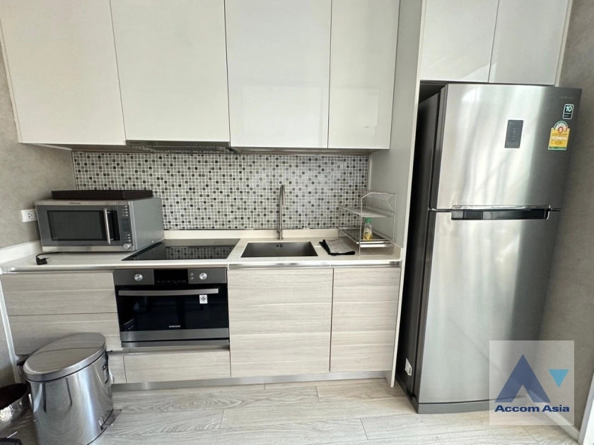 6  2 br Condominium for rent and sale in Sukhumvit ,Bangkok BTS Asok at The Room Sukhumvit 21 AA38910