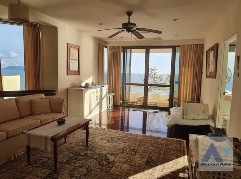 5  3 br Condominium For Sale in  ,Chon Buri  at Chom Talay Resort AA38914